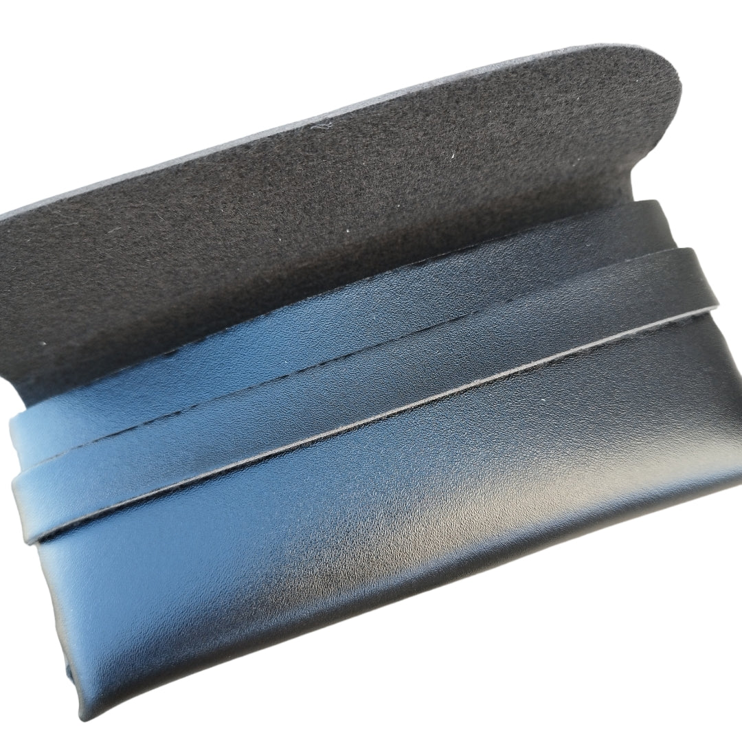 SOLBRILLE ETUI - Black