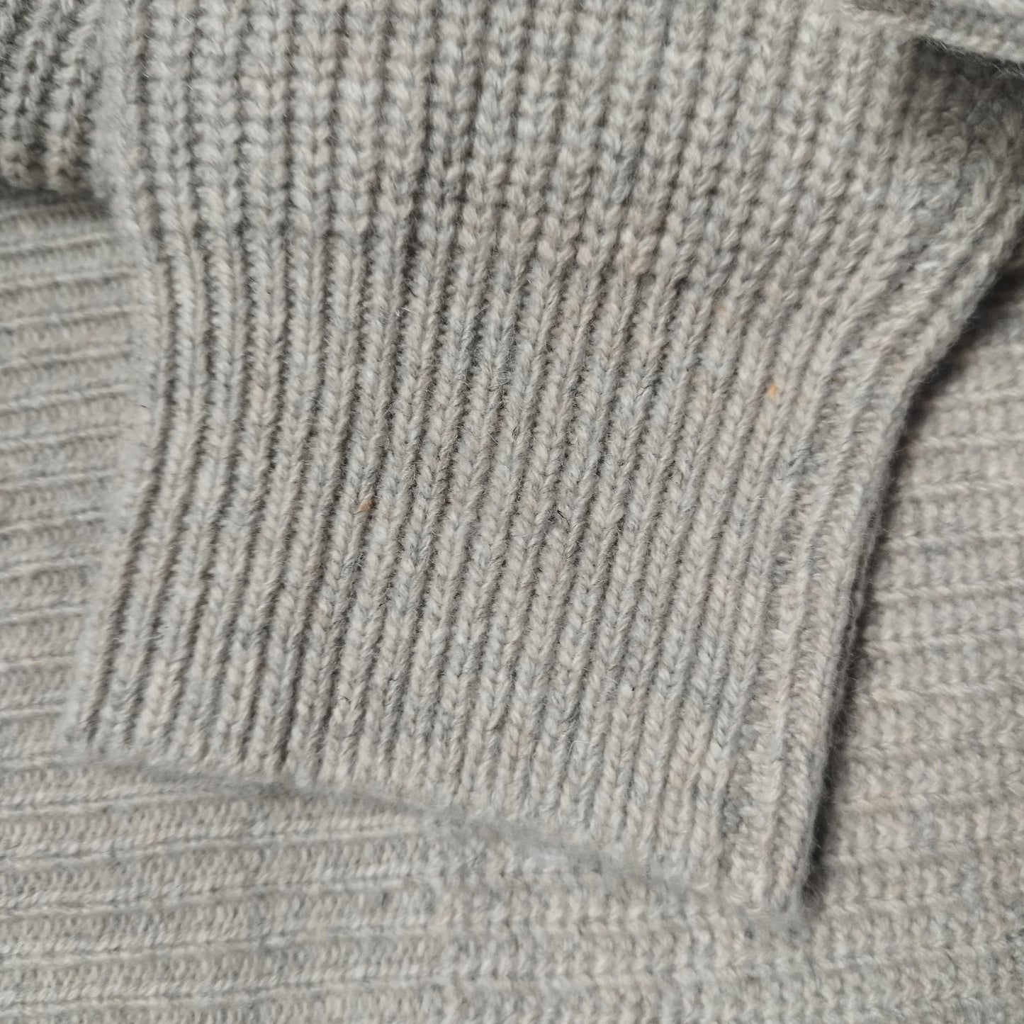 Sweater med lynlås, Hansted Sand