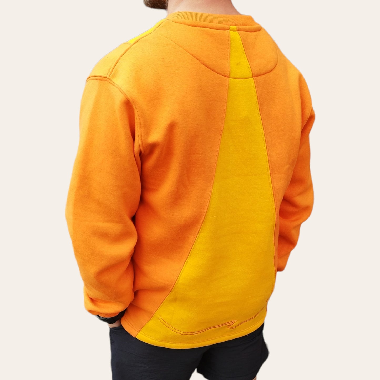 SUNNY CONE SWEATSHIRT