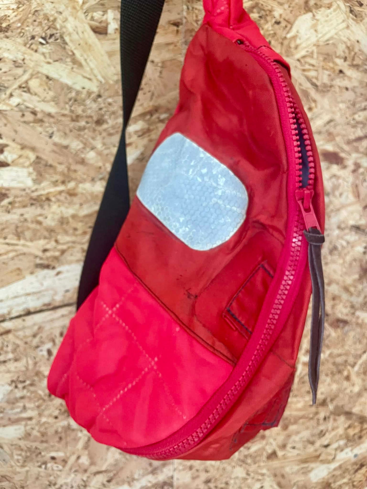 UNICA BUMBAG #462 - Overlevelses dragt