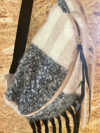 Unica bumbag #482 - Plaid